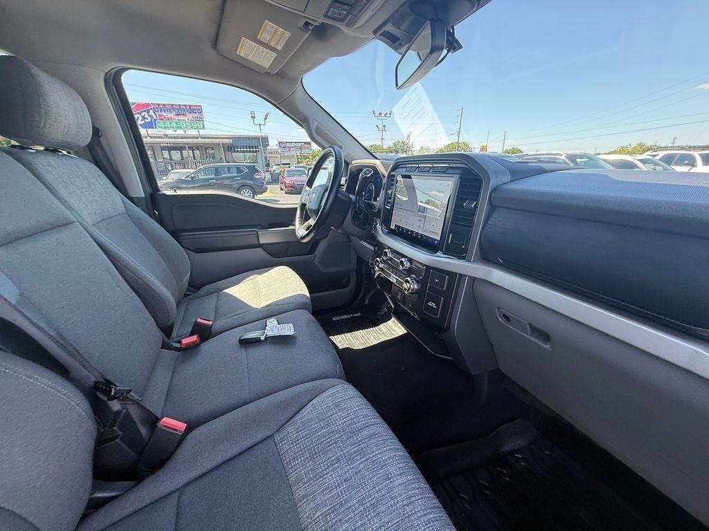 Ford F-150 XLT SuperCrew 4WD 2021