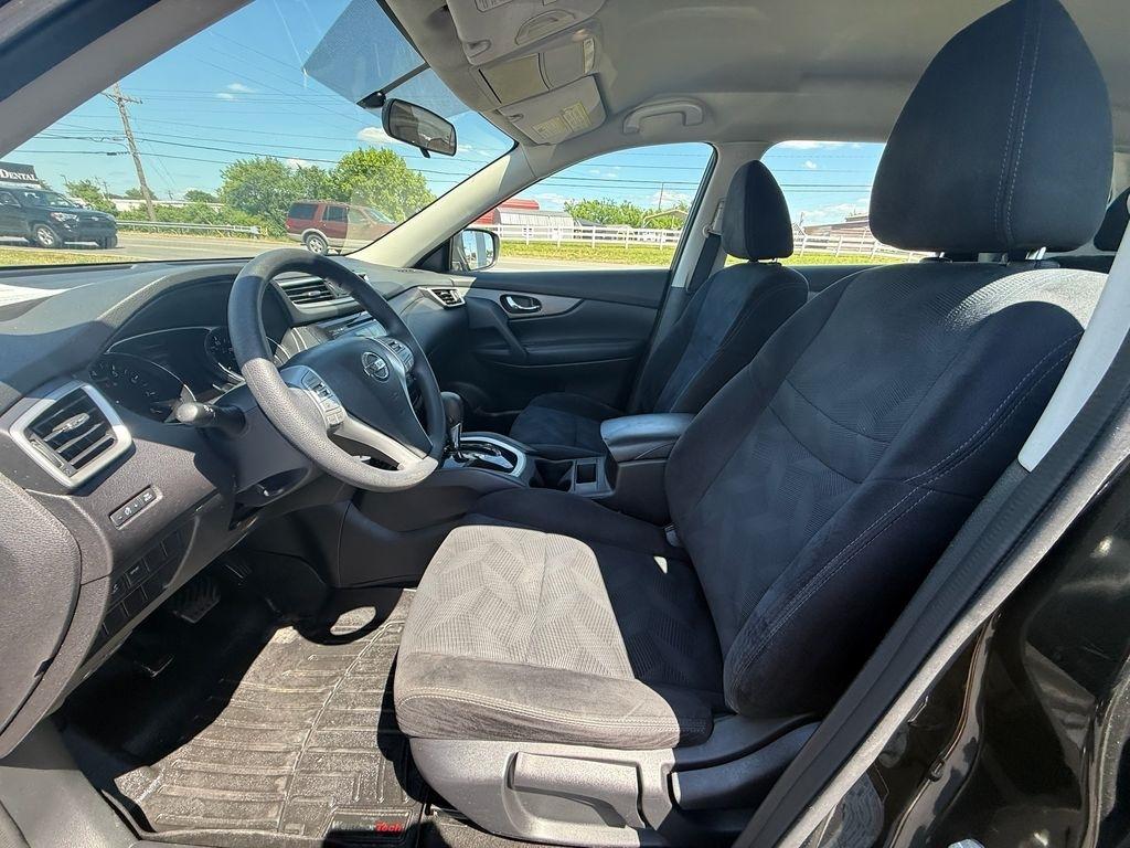 Nissan Rogue S 2WD 2014