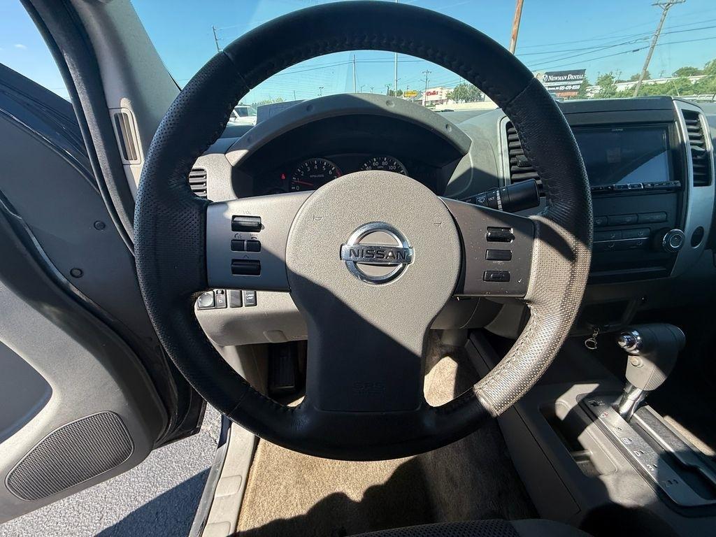 Nissan Frontier S Crew Cab 2WD 2011