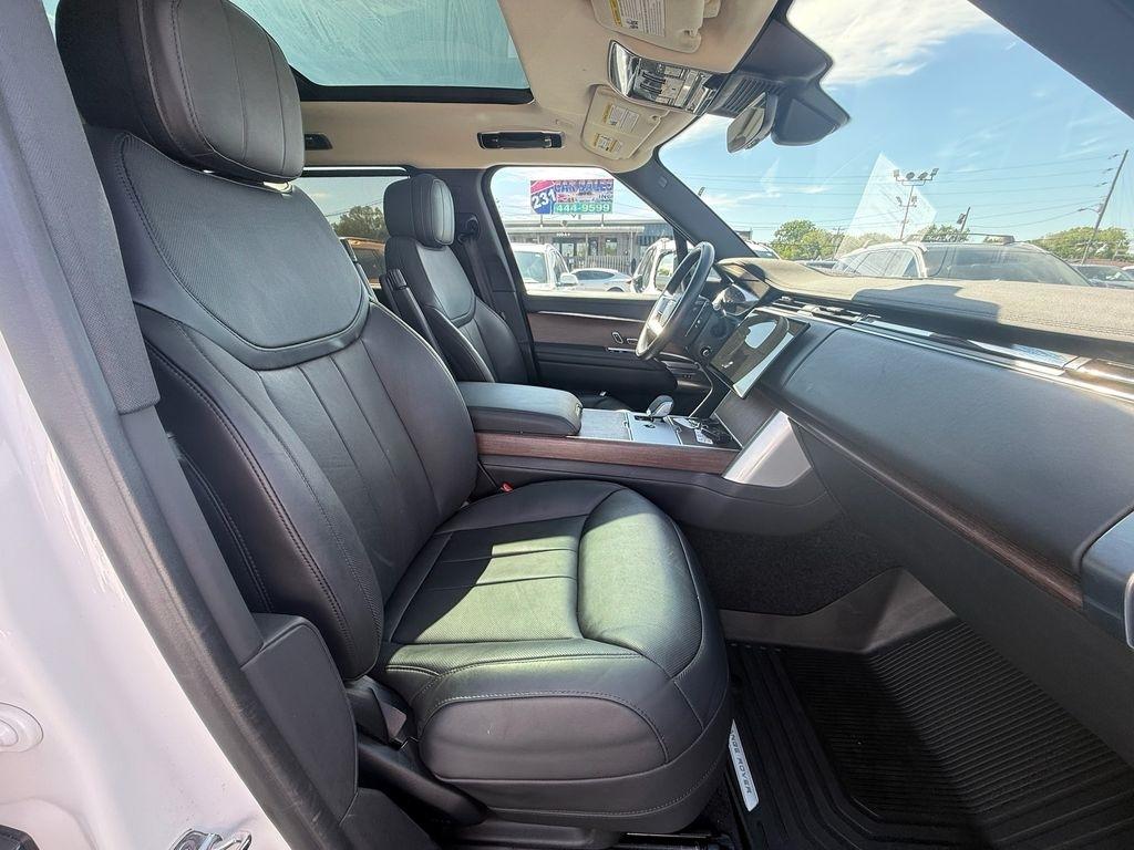 Land Rover New Range Rover  2024