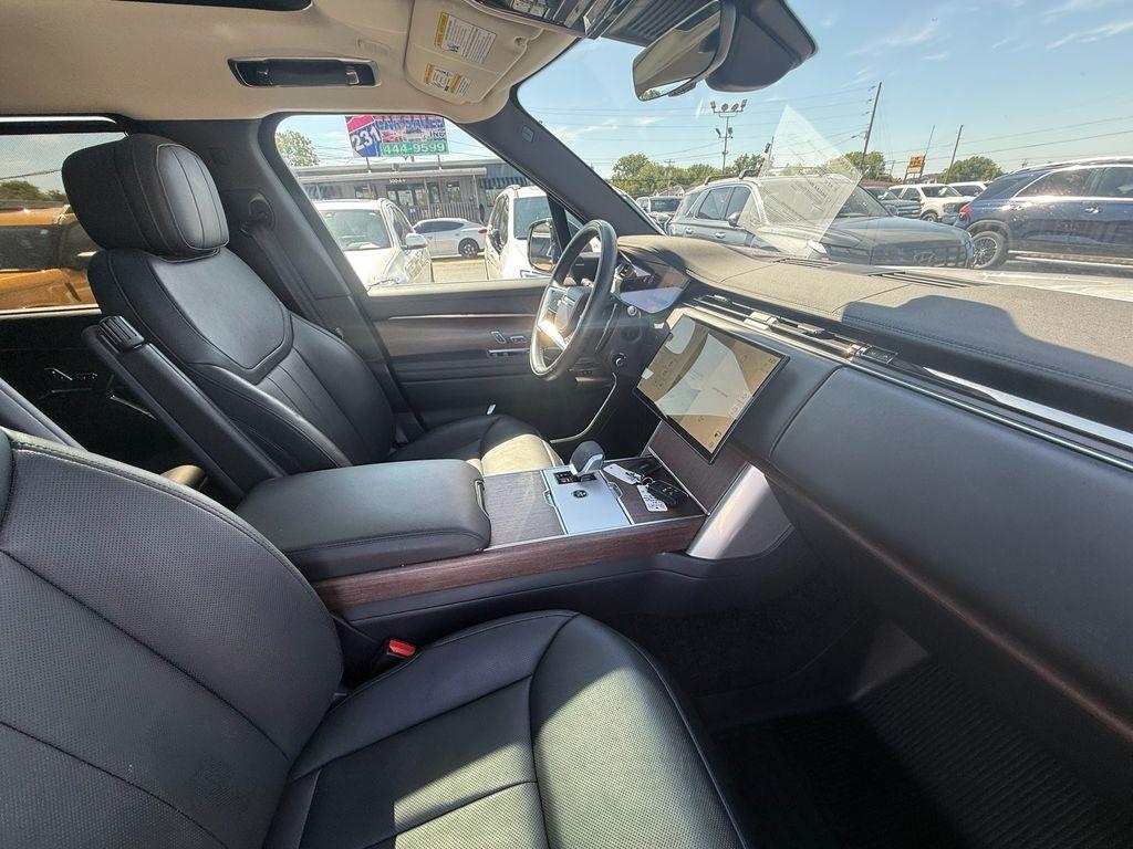 Land Rover New Range Rover  2024