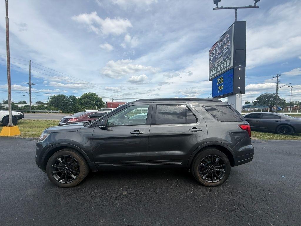 Ford Explorer XLT 4WD 2018