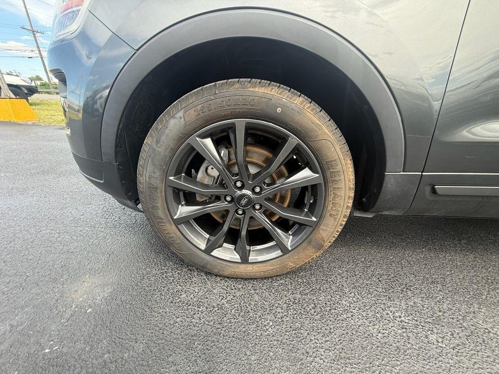 Ford Explorer XLT 4WD 2018