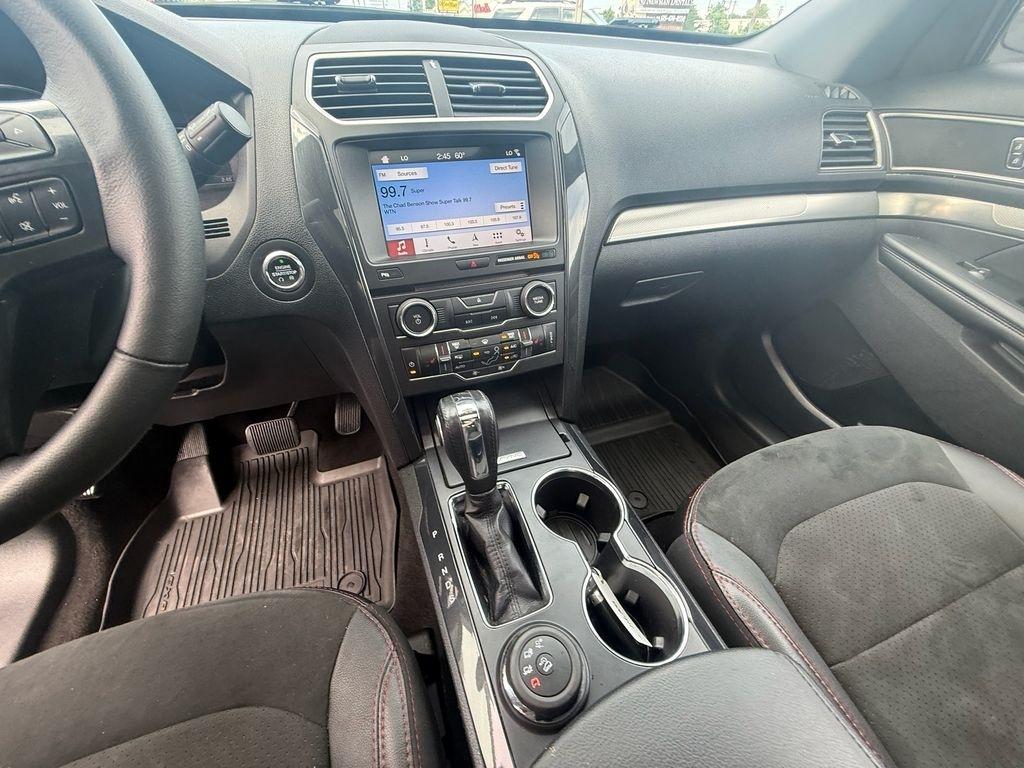 Ford Explorer XLT 4WD 2018