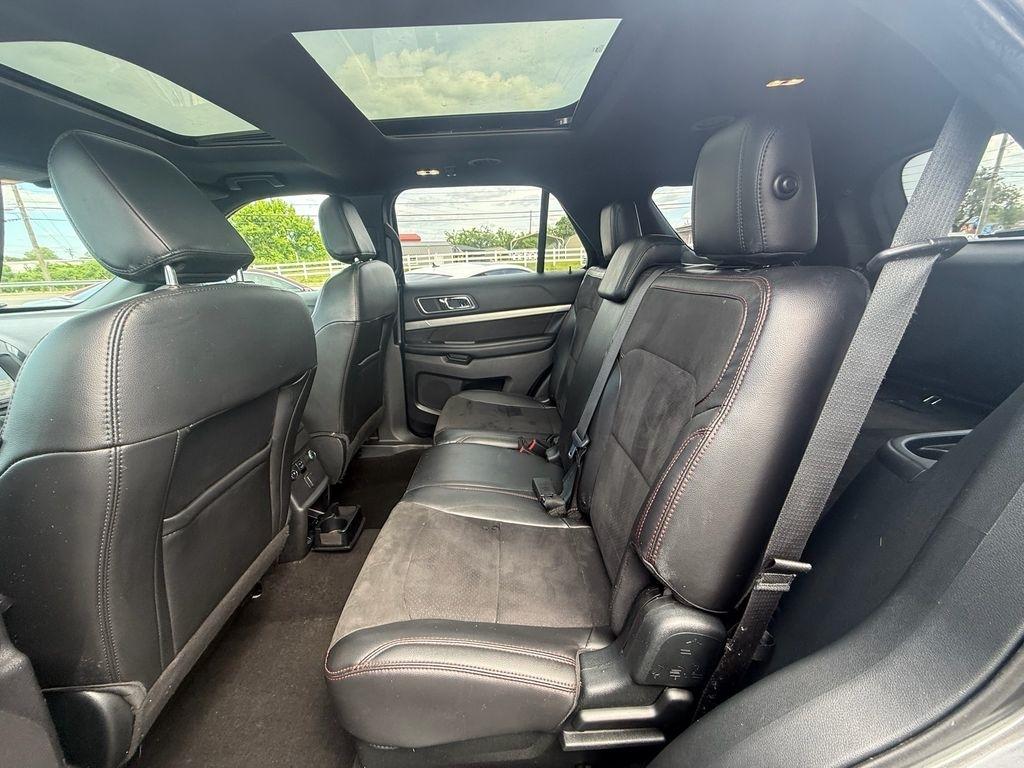 Ford Explorer XLT 4WD 2018