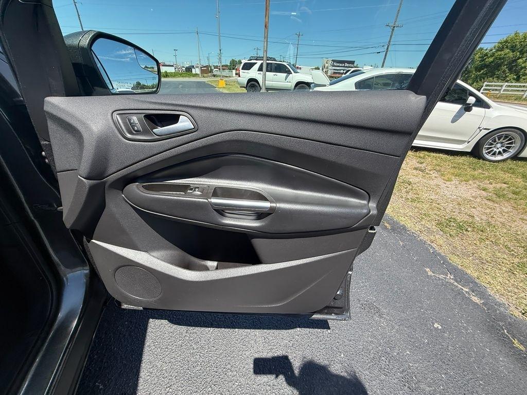 Ford Escape SEL 4WD 2019
