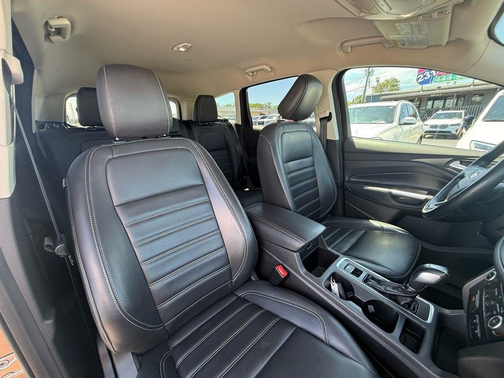 Ford Escape SEL 4WD 2019