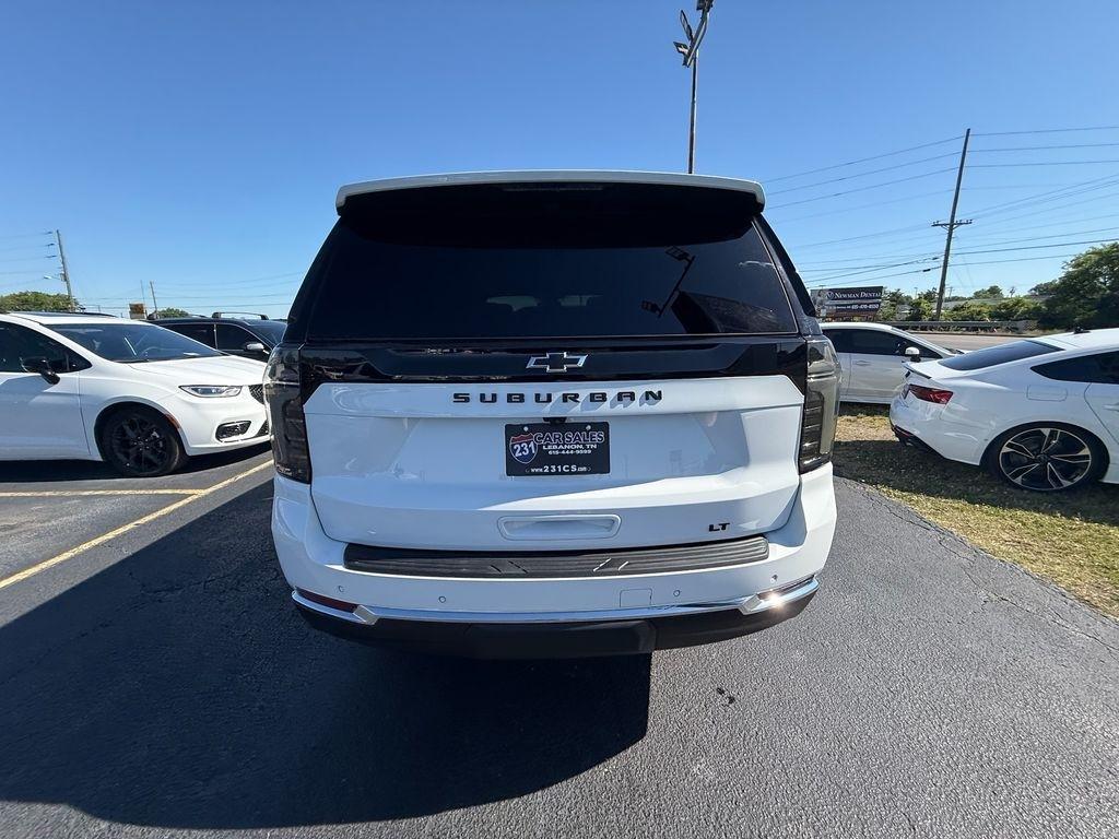 Chevrolet Suburban LT 2025