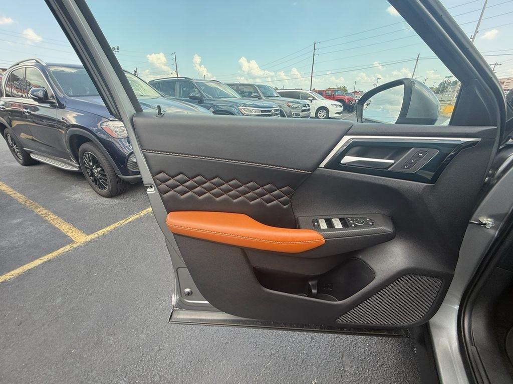 Mitsubishi Outlander  2022