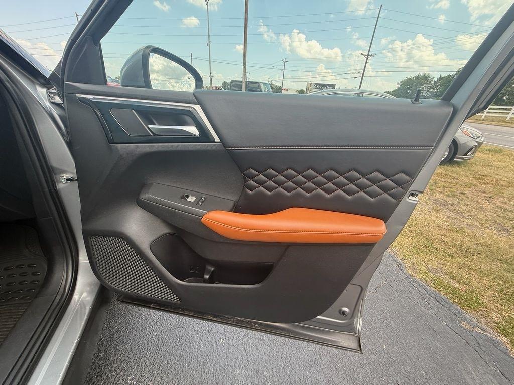 Mitsubishi Outlander  2022