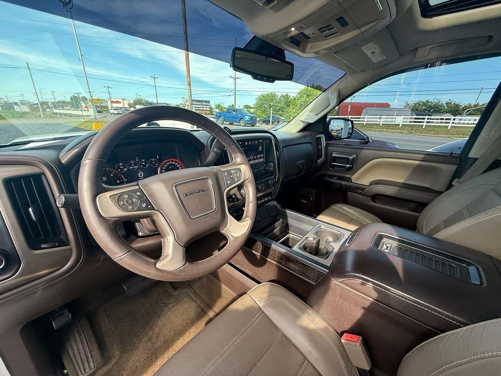 GMC Sierra 1500 Denali Crew Cab 4WD 2016
