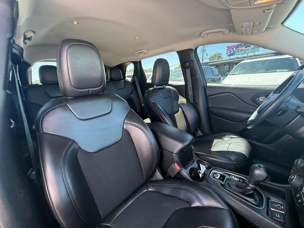 Jeep Cherokee Altitude FWD 2019