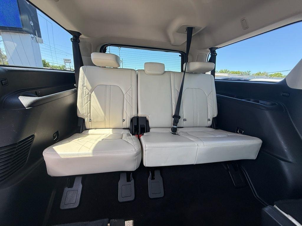 Ford Expedition MAX Platinum 2021