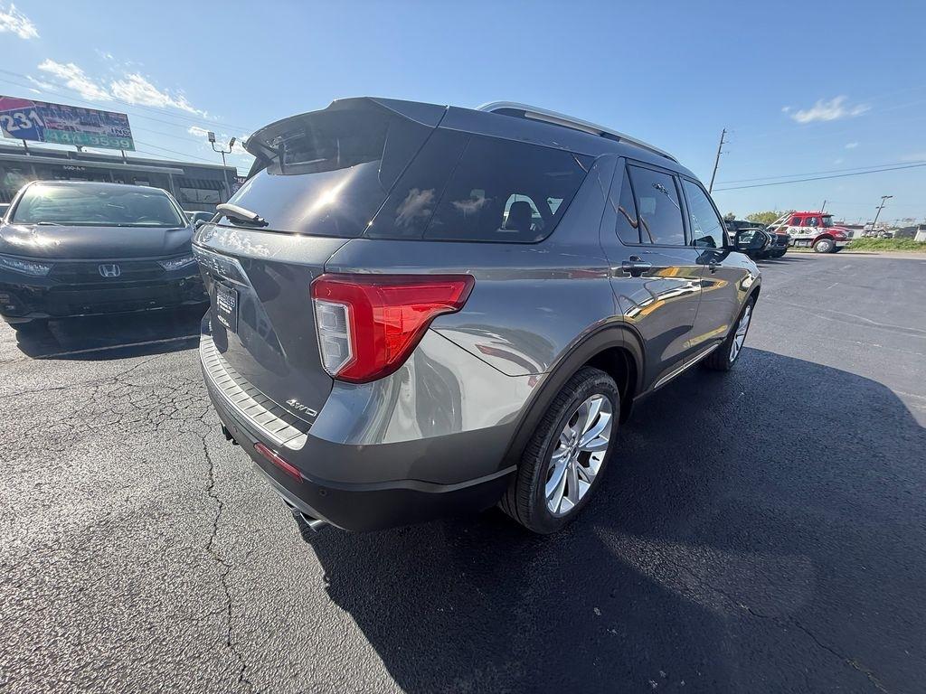 Ford Explorer Platinum AWD 2023