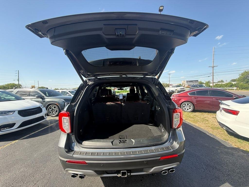 Ford Explorer Platinum AWD 2023