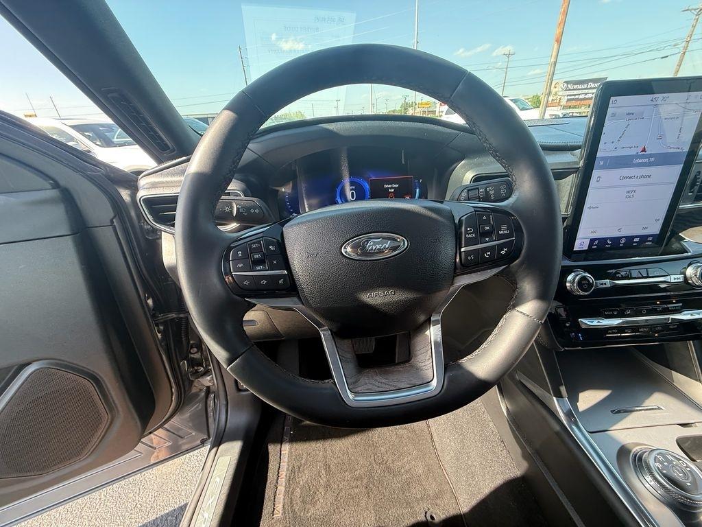 Ford Explorer Platinum AWD 2023