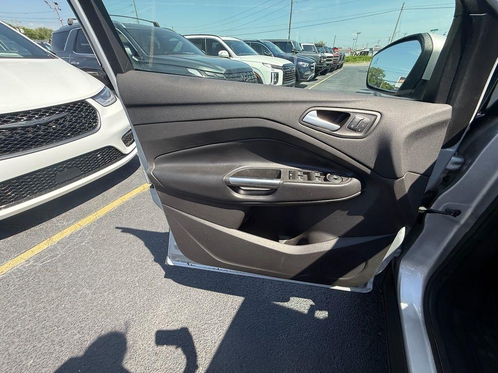 Ford Escape Titanium FWD 2019