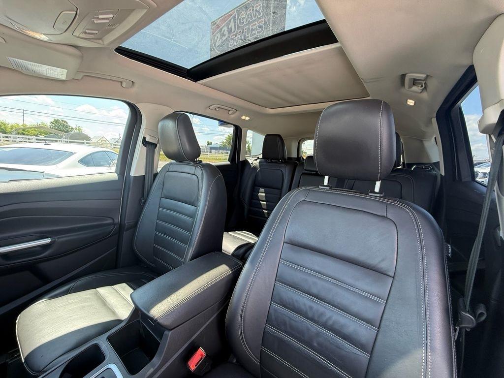 Ford Escape Titanium FWD 2019
