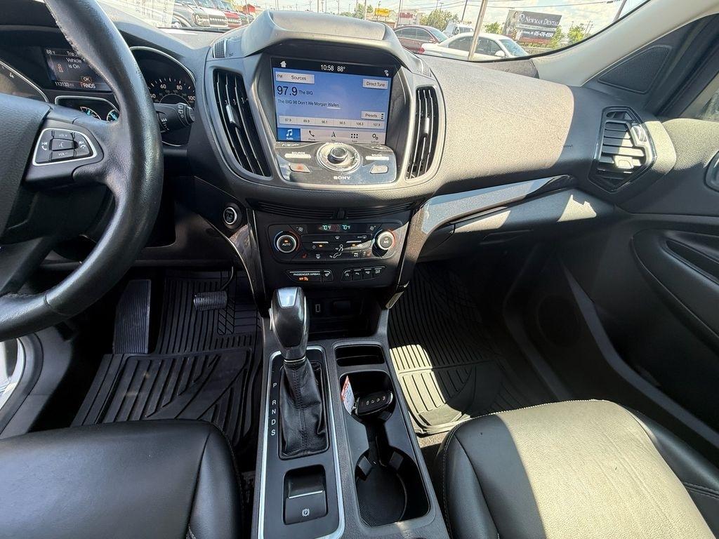 Ford Escape Titanium FWD 2019