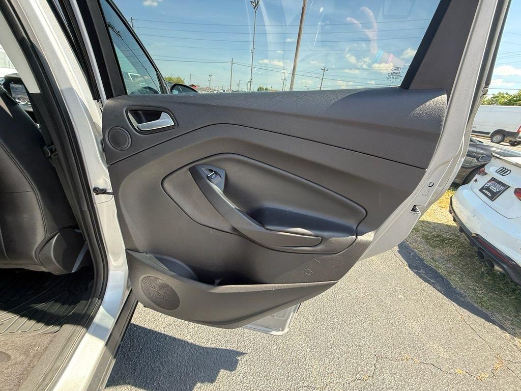 Ford Escape Titanium FWD 2019