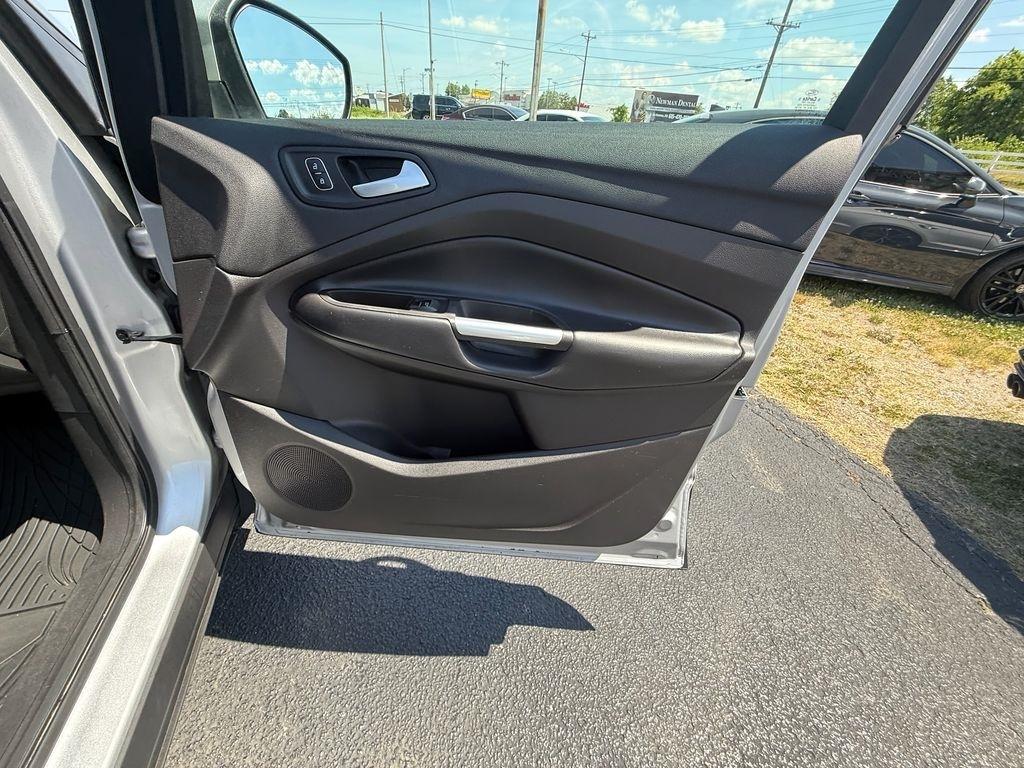 Ford Escape Titanium FWD 2019