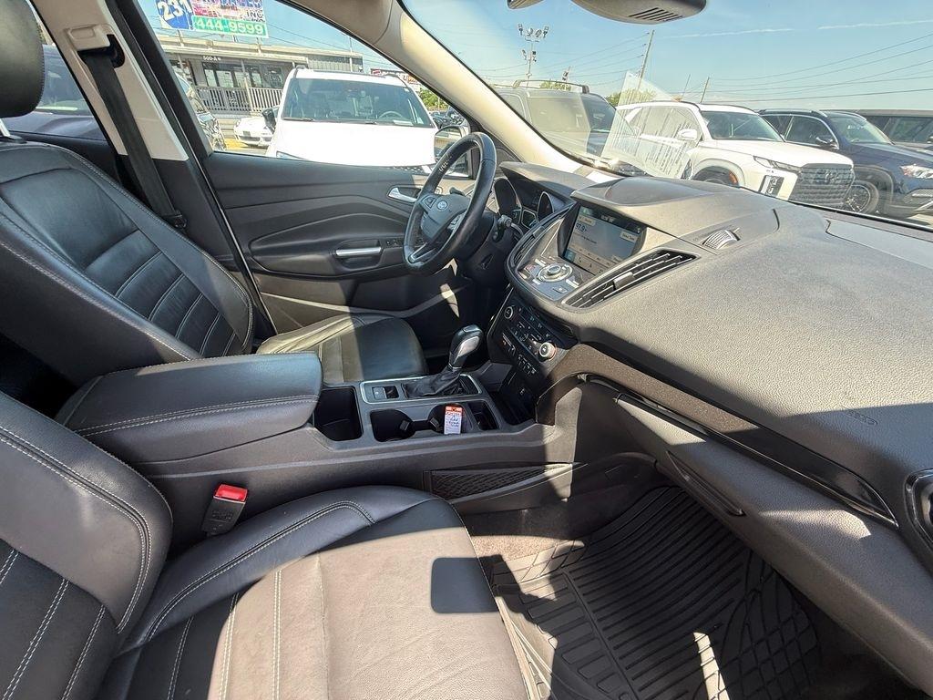 Ford Escape Titanium FWD 2019