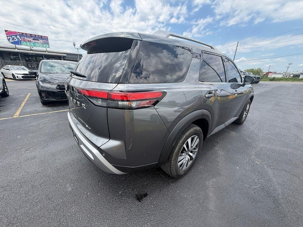 Nissan Pathfinder SL 2023