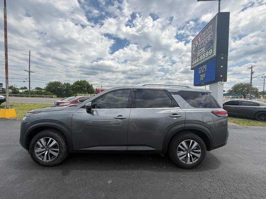Nissan Pathfinder SL 2023