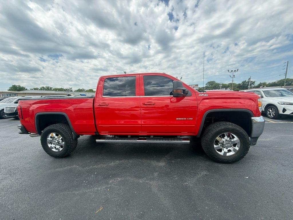 GMC Sierra 2500HD SLE Crew Cab 4WD 2016