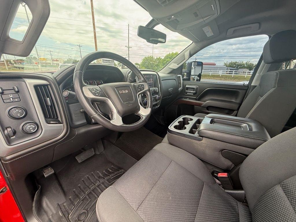 GMC Sierra 2500HD SLE Crew Cab 4WD 2016