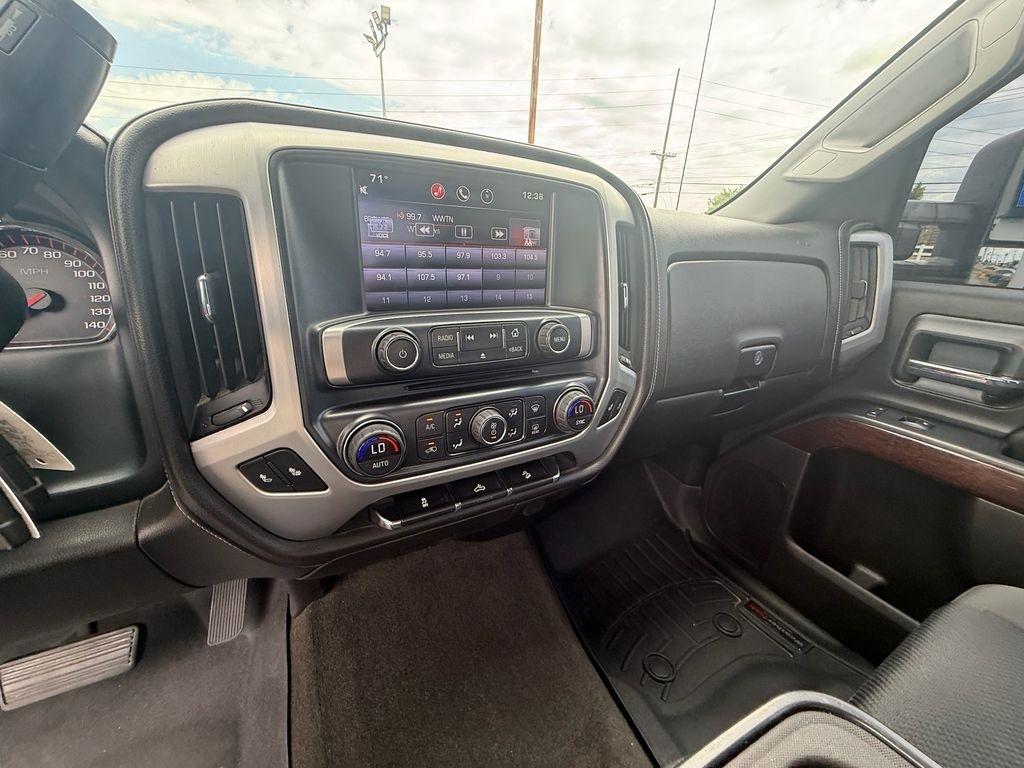 GMC Sierra 2500HD SLE Crew Cab 4WD 2016