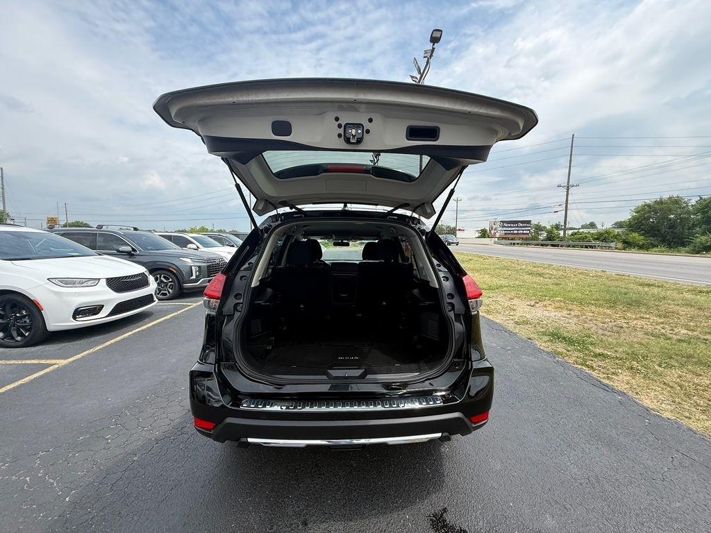 Nissan Rogue SV 2WD 2017
