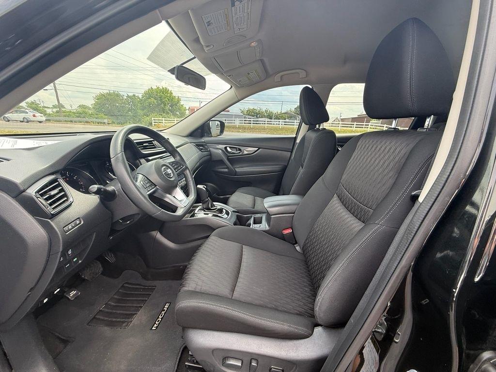 Nissan Rogue SV 2WD 2017