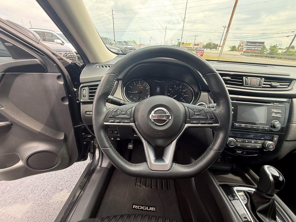 Nissan Rogue SV 2WD 2017