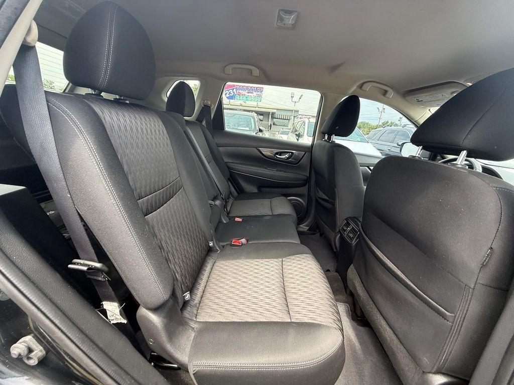 Nissan Rogue SV 2WD 2017