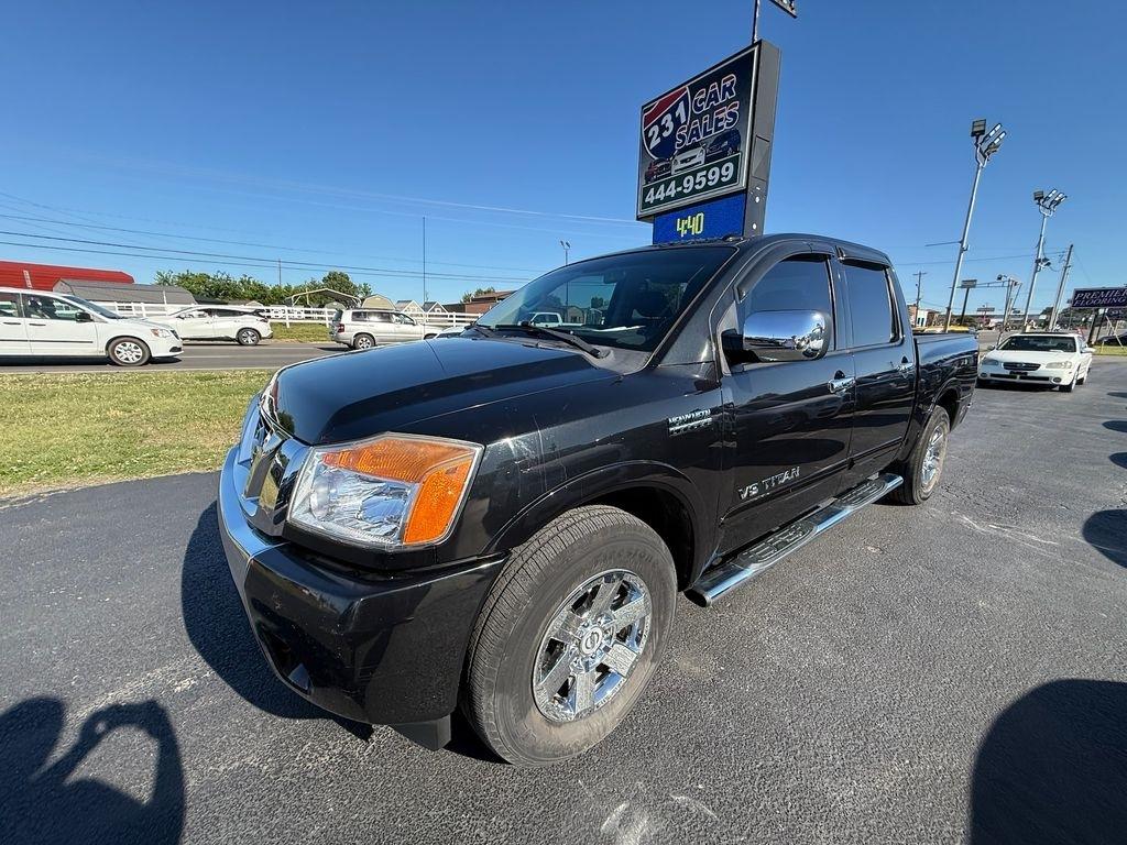 Nissan Titan SV Crew Cab 2WD 2015