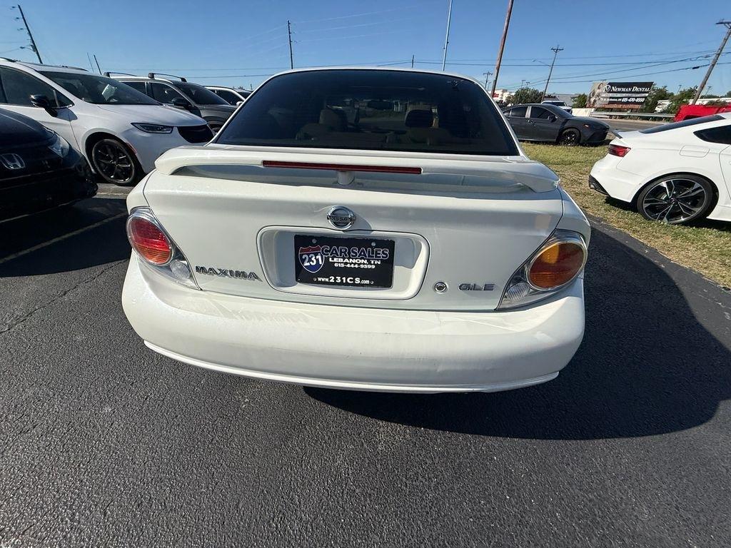 Nissan Maxima GLE 2003