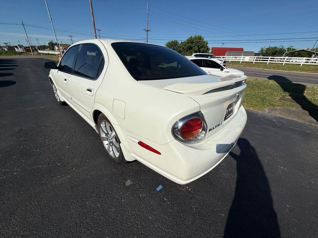 Nissan Maxima GLE 2003