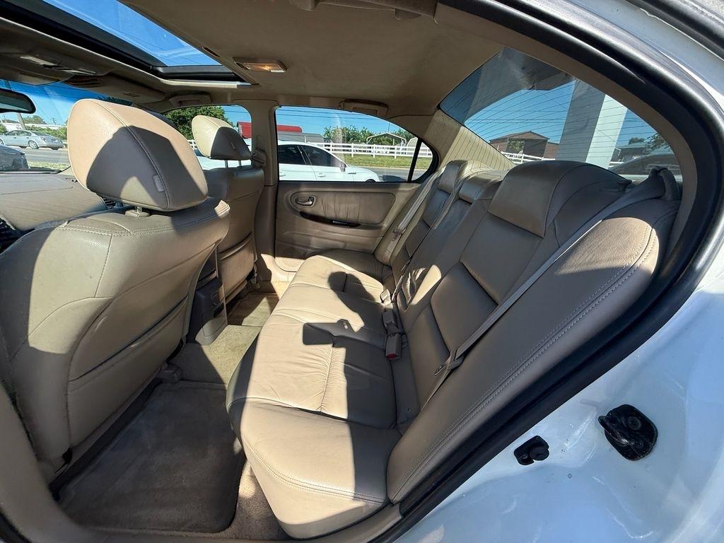 Nissan Maxima GLE 2003