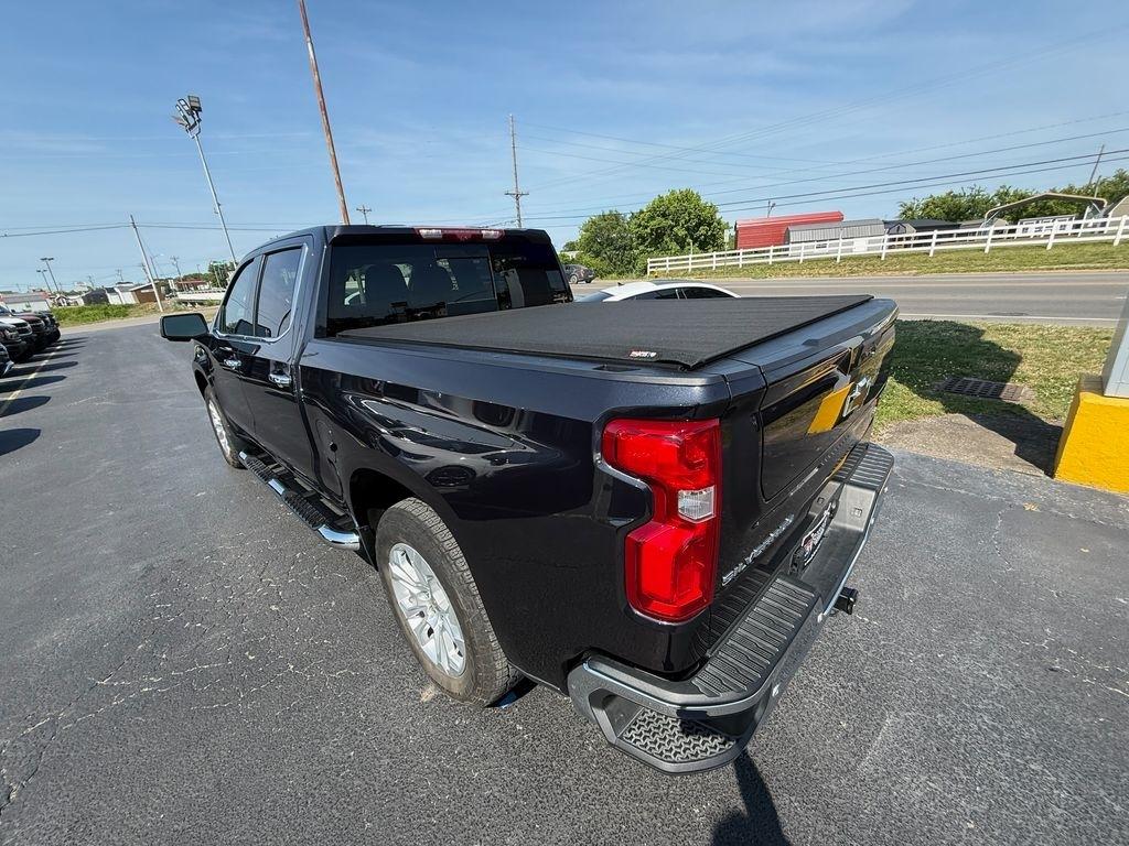 Chevrolet Silverado 1500 LTZ Crew Cab 4WD 2022