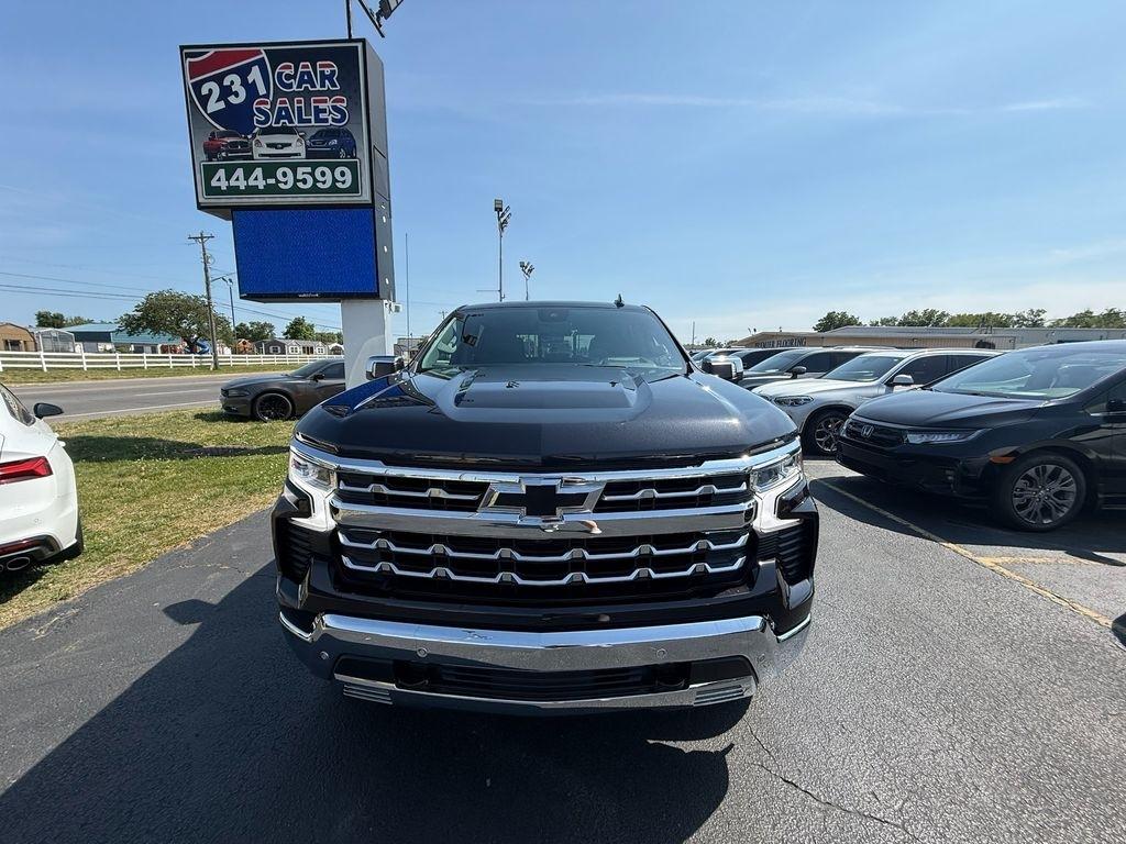 Chevrolet Silverado 1500 LTZ Crew Cab 4WD 2022