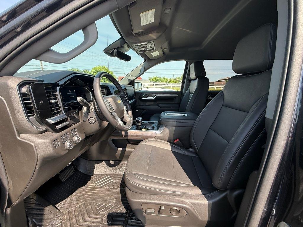 Chevrolet Silverado 1500 LTZ Crew Cab 4WD 2022