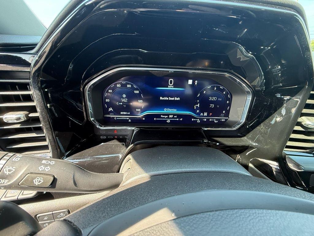 Chevrolet Silverado 1500 LTZ Crew Cab 4WD 2022