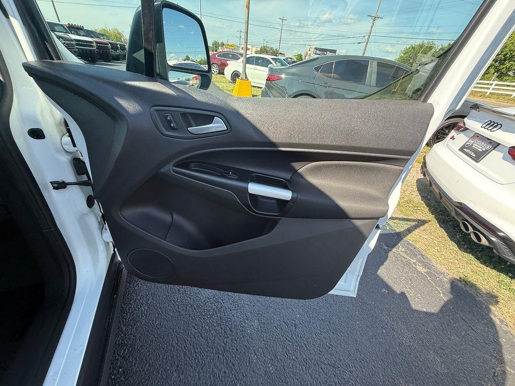 Ford Transit Connect Cargo Van XLT LWB w/Rear Liftgate 2018