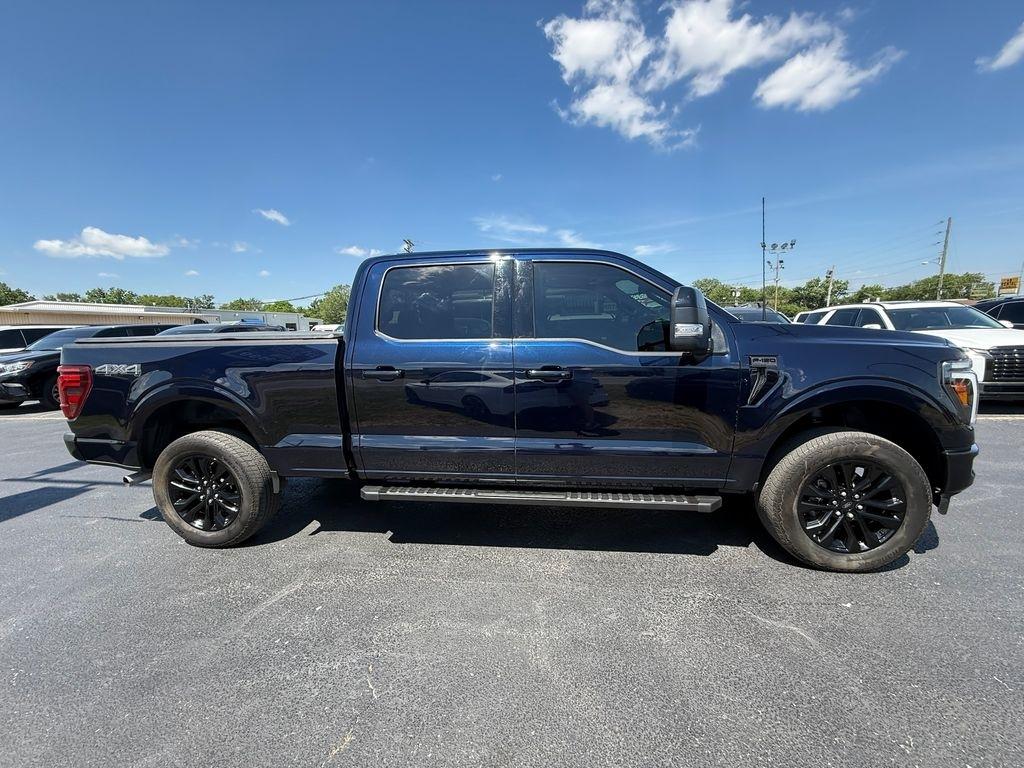 Ford F-150 Lariat SuperCrew 4WD 2024