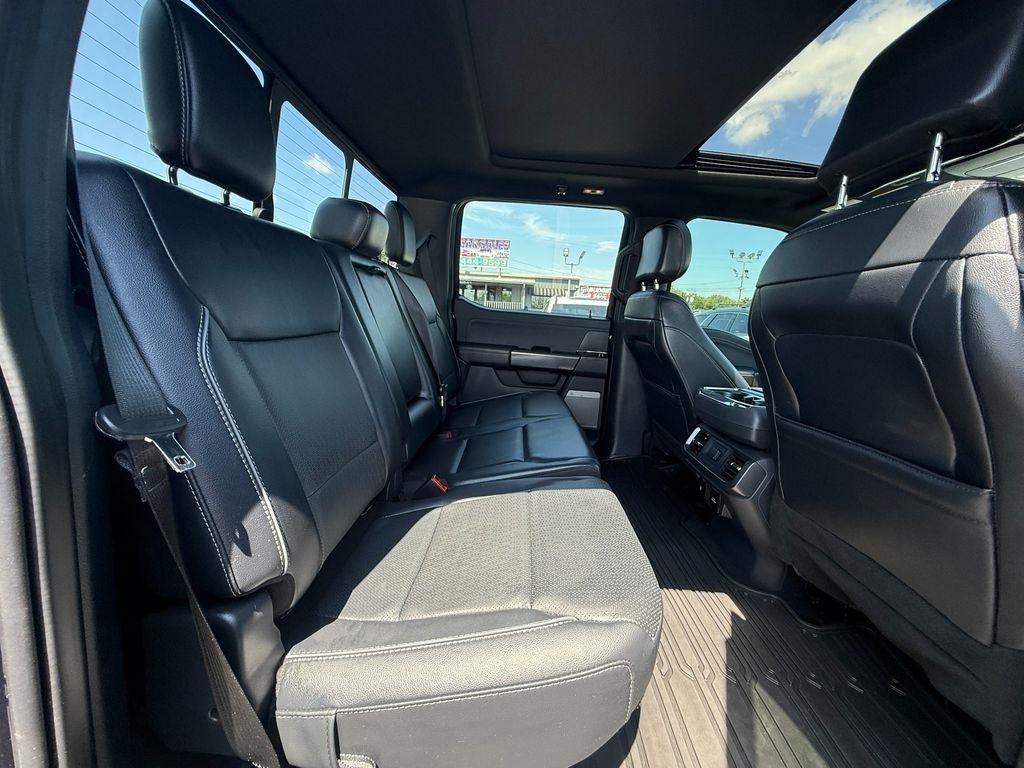 Ford F-150 Lariat SuperCrew 4WD 2024