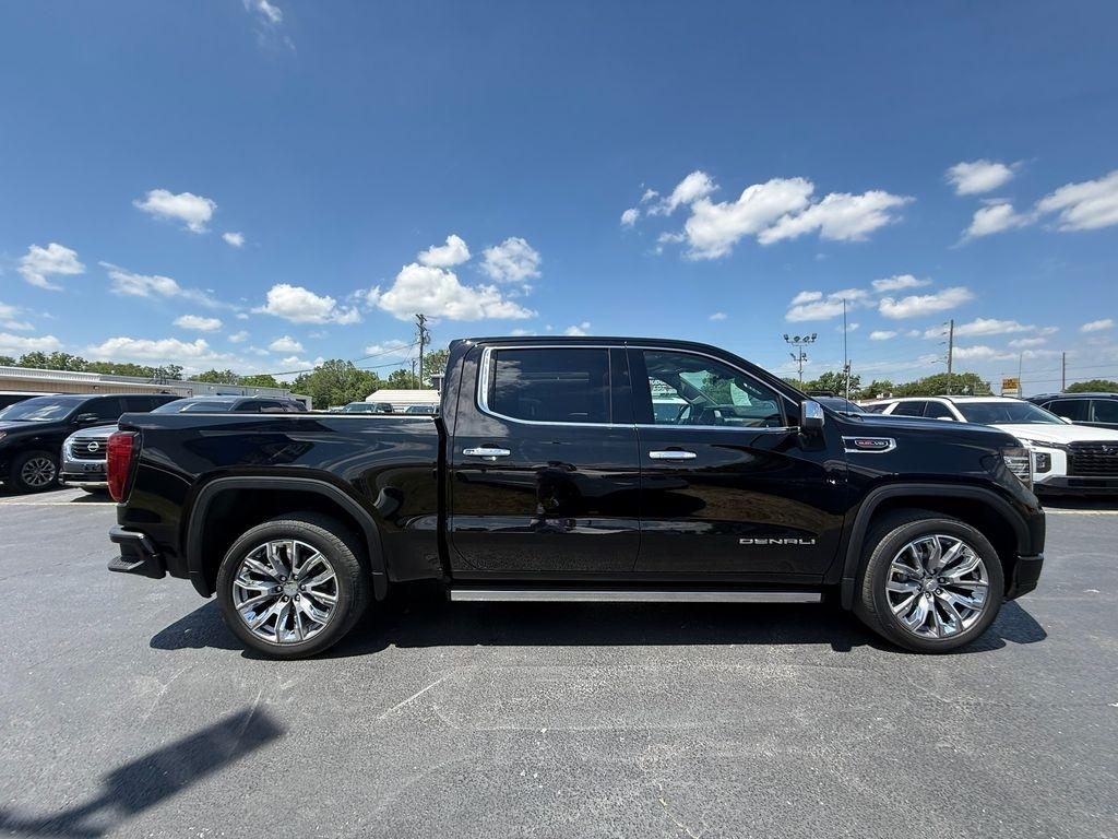 GMC Sierra 1500 Denali Crew Cab 4WD 2022