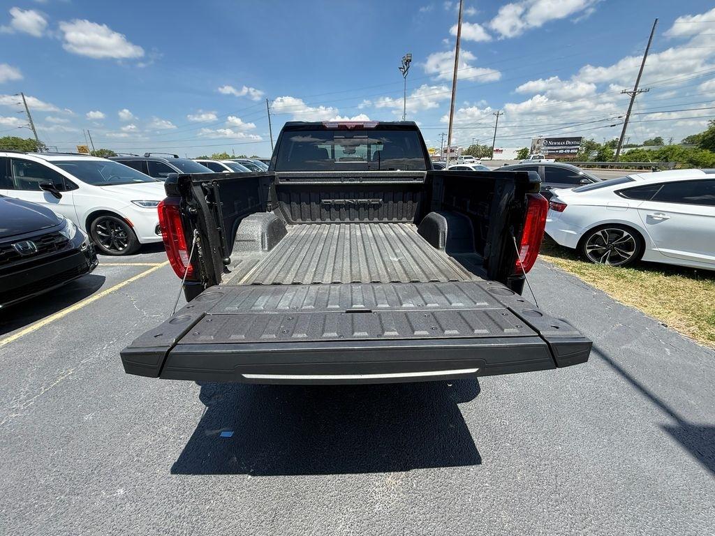 GMC Sierra 1500 Denali Crew Cab 4WD 2022