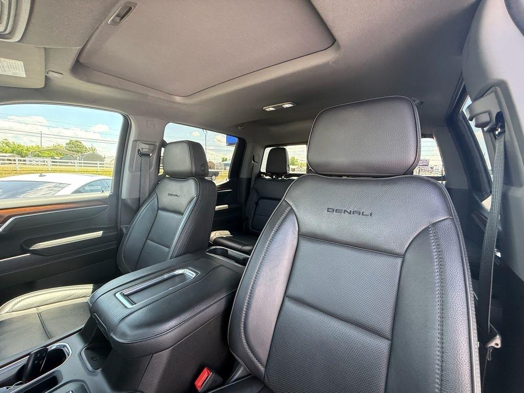 GMC Sierra 1500 Denali Crew Cab 4WD 2022