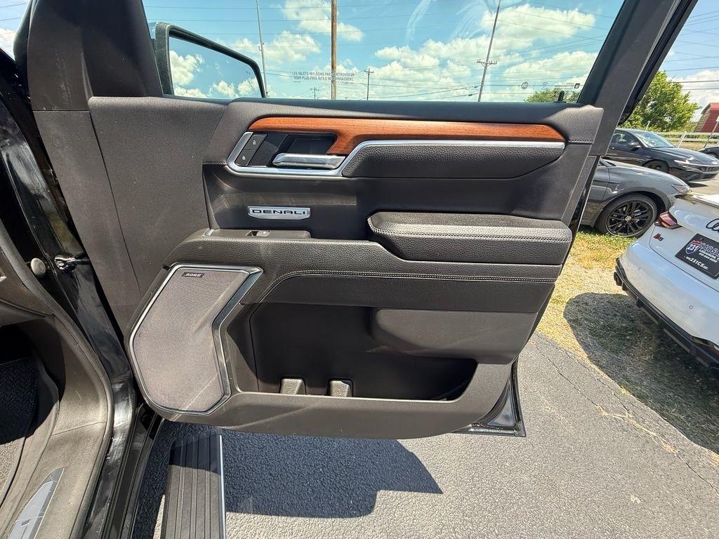 GMC Sierra 1500 Denali Crew Cab 4WD 2022